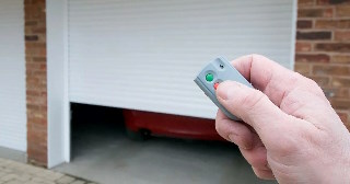 Купить автоматику для рулонных ворот Черемхово, цена от 2695 руб.