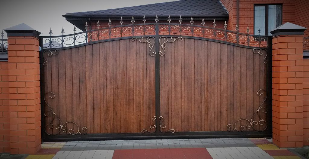 Купить простые ворота для дома: советы по выбору, установке и уходу в Черемхово от 32535 руб | ВоротМастер-Чрм