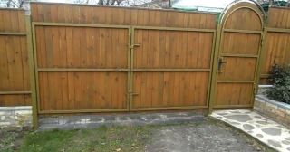 Купить распашные ворота деревянные Черемхово, цена от 2695 руб.
